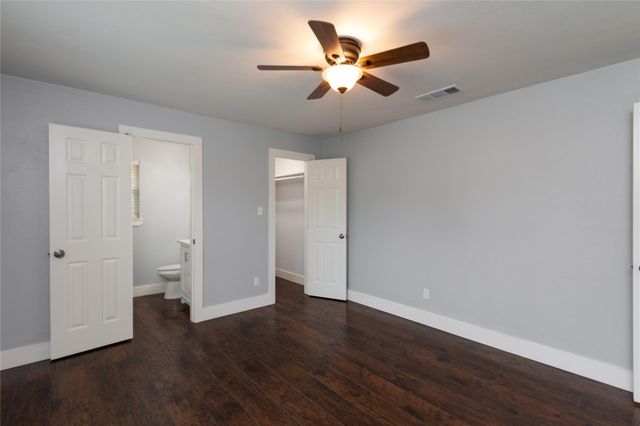 1005 George ST, Taylor, TX 76574