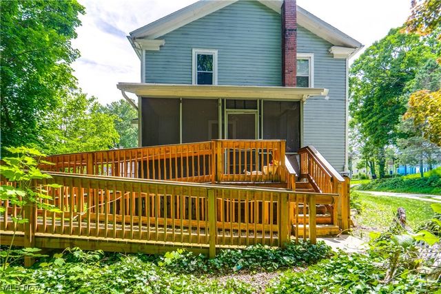 567 Crosby Street, Akron, OH 44302