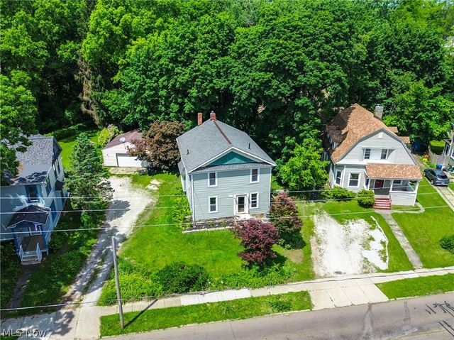 567 Crosby Street, Akron, OH 44302