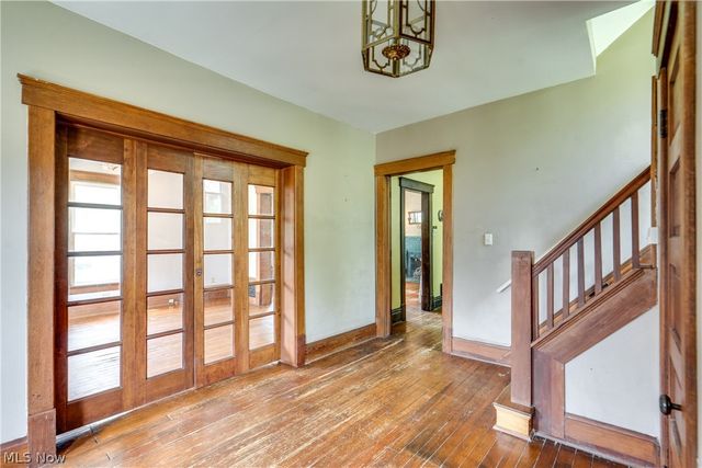 567 Crosby Street, Akron, OH 44302