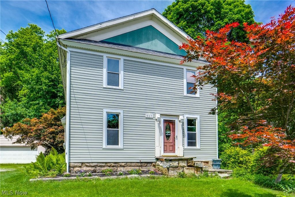 567 Crosby Street, Akron, OH 44302
