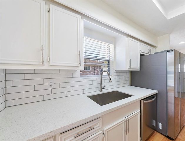 14006 Briarworth Drive, Houston, TX 77077