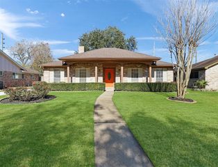 14006 Briarworth Drive, Houston, TX 77077