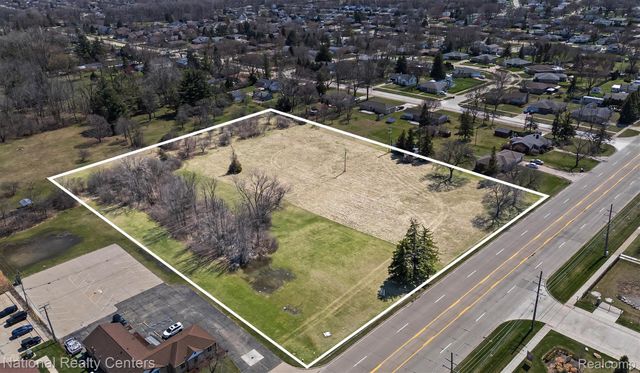 36164 Garfield Road, Clinton Charter Township, MI 48035