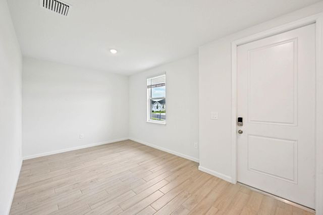 5461 Hampton Park Circle, Vero Beach, FL 32966