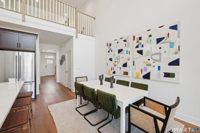 5 Edgewood Way 25, Woodbridge, CT 06525