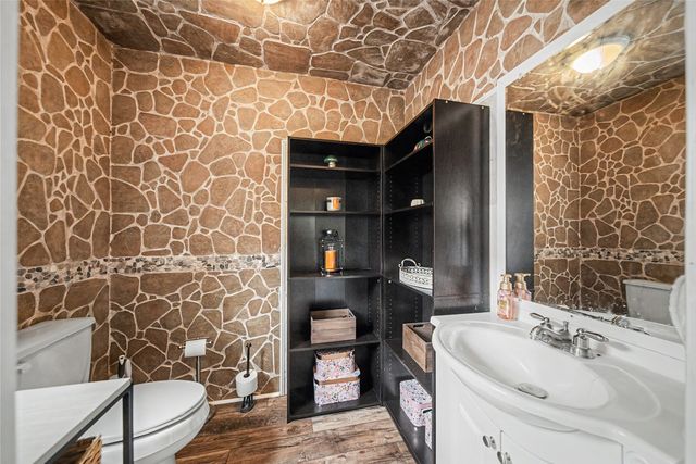 2313 Hickory Creek Road, Denton, TX 76210