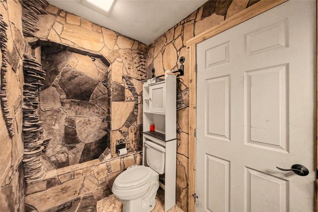 2313 Hickory Creek Road, Denton, TX 76210