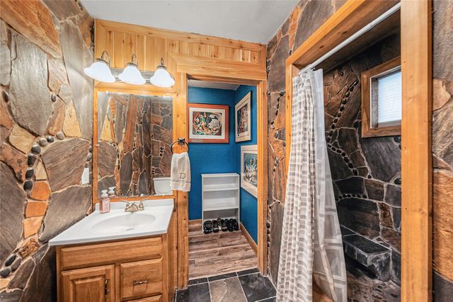 2313 Hickory Creek Road, Denton, TX 76210