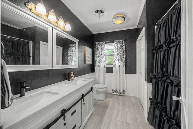 2313 Hickory Creek Road, Denton, TX 76210