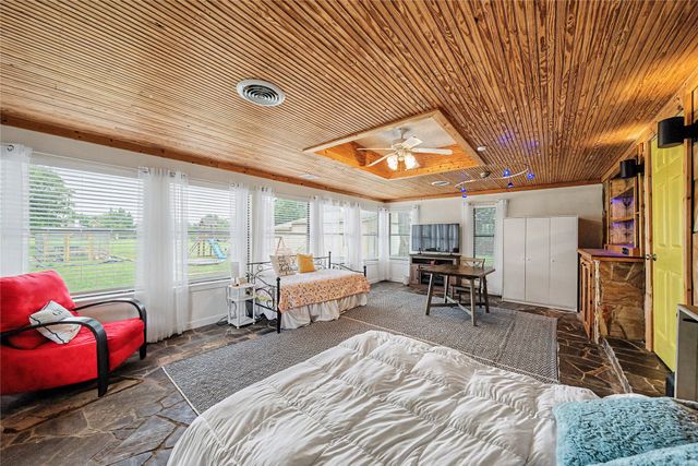 2313 Hickory Creek Road, Denton, TX 76210