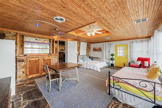 2313 Hickory Creek Road, Denton, TX 76210