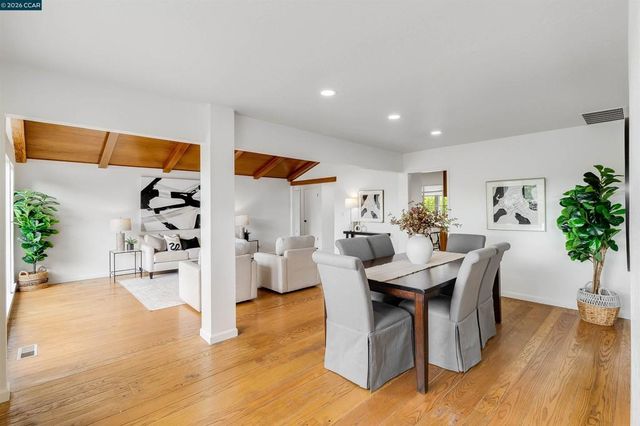 61 Sullivan Dr, Moraga, CA 94556