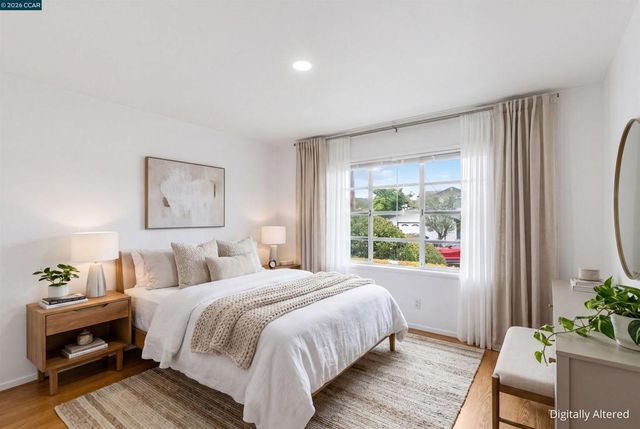 61 Sullivan Dr, Moraga, CA 94556