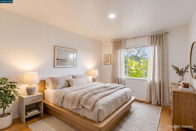 61 Sullivan Dr, Moraga, CA 94556