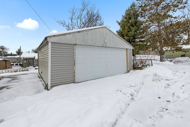 319 Foster Avenue, Rockford, IL 61102