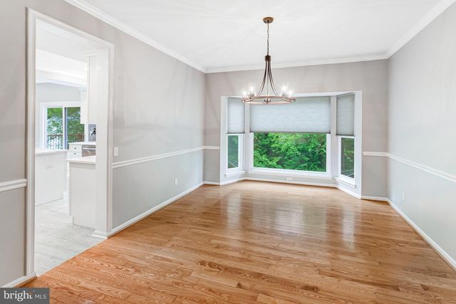 13223 OAK FARM DR, Woodbridge, VA 22192