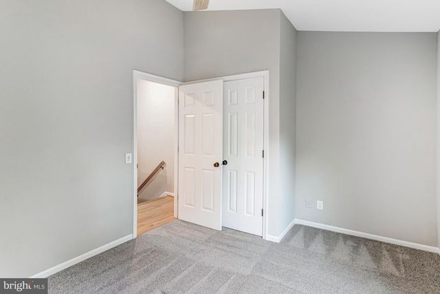 13223 OAK FARM DR, Woodbridge, VA 22192