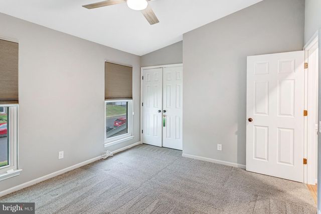 13223 OAK FARM DR, Woodbridge, VA 22192