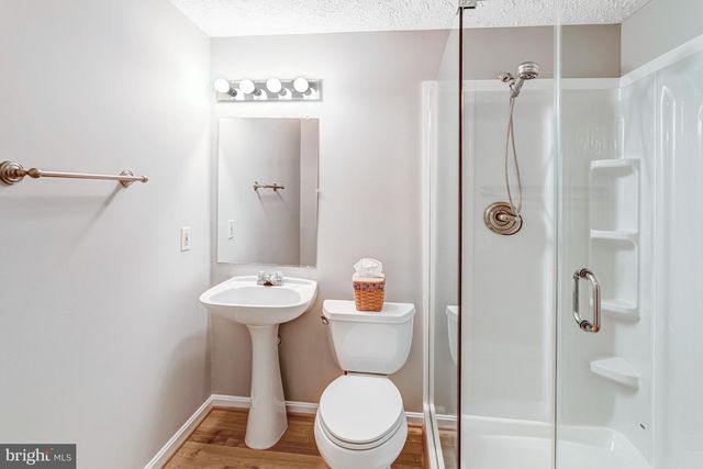 13223 OAK FARM DR, Woodbridge, VA 22192