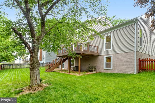 13223 OAK FARM DR, Woodbridge, VA 22192