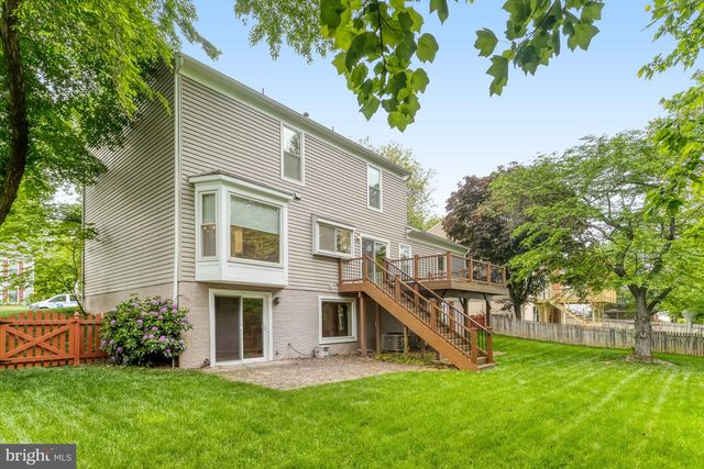 13223 OAK FARM DR, Woodbridge, VA 22192