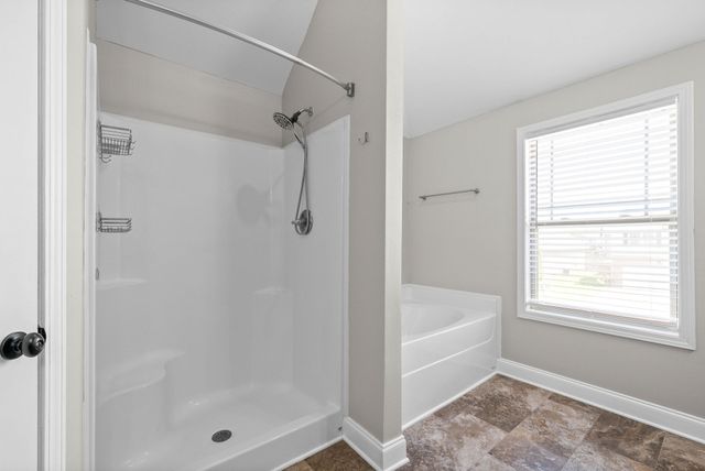 1236 Winterset Dr, Clarksville, TN 37040