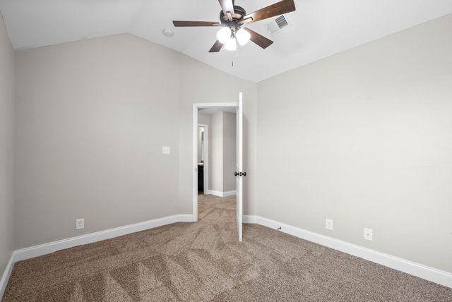 1236 Winterset Dr, Clarksville, TN 37040