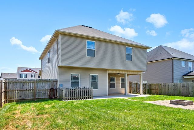 1236 Winterset Dr, Clarksville, TN 37040