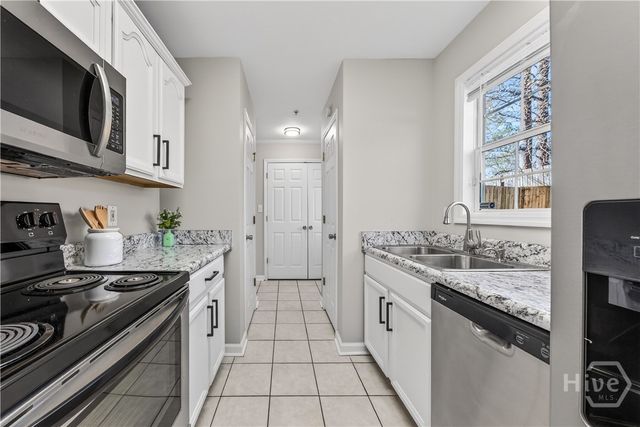 104 Westchester Circle 4, Athens, GA 30606