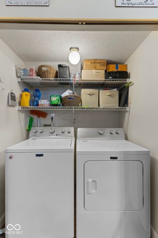 6913 Thousand Oaks Drive, Indianapolis, IN 46214