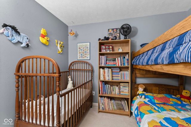 6913 Thousand Oaks Drive, Indianapolis, IN 46214