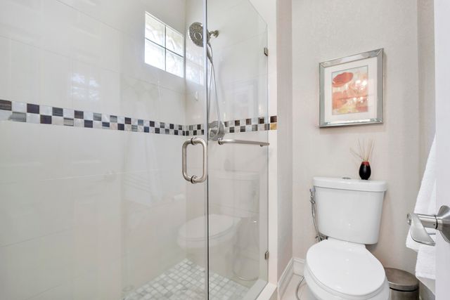 11377 Lakeview Drive 69-u, Coral Springs, FL 33071