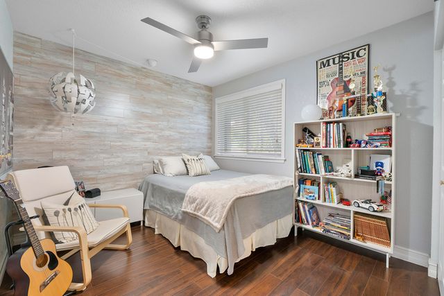 11377 Lakeview Drive 69-u, Coral Springs, FL 33071