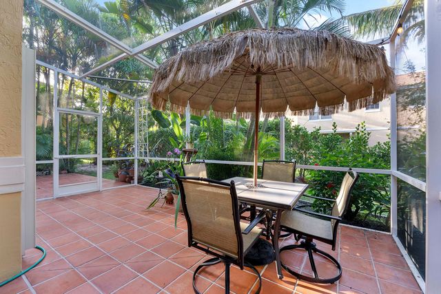 11377 Lakeview Drive 69-u, Coral Springs, FL 33071