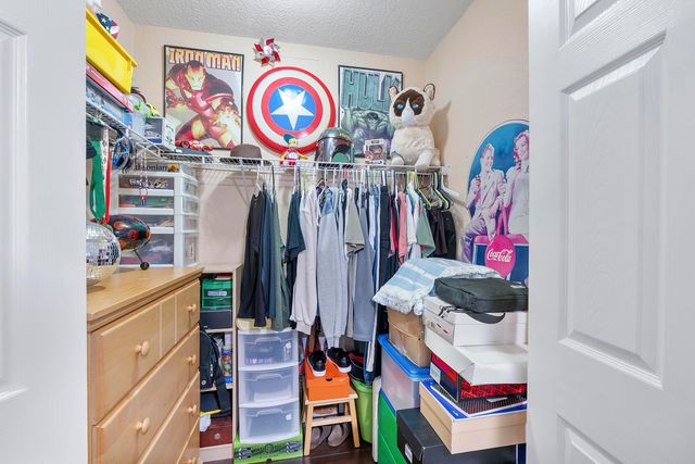 11377 Lakeview Drive 69-u, Coral Springs, FL 33071