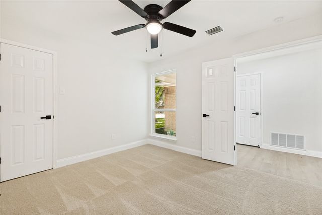 713 Bridgewater Lane, Mesquite, TX 75181