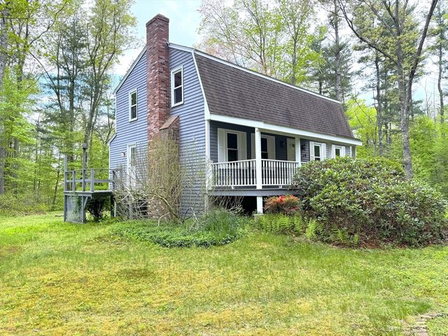 107 Douglas Pike, Uxbridge, MA 01569