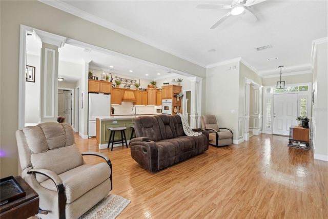 1813 LAKEWOOD DRIVE, St Cloud, FL 34771