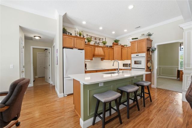 1813 LAKEWOOD DRIVE, St Cloud, FL 34771