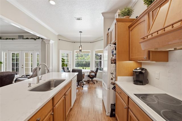 1813 LAKEWOOD DRIVE, St Cloud, FL 34771