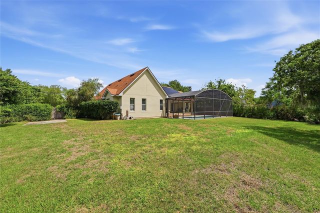 1813 LAKEWOOD DRIVE, St Cloud, FL 34771