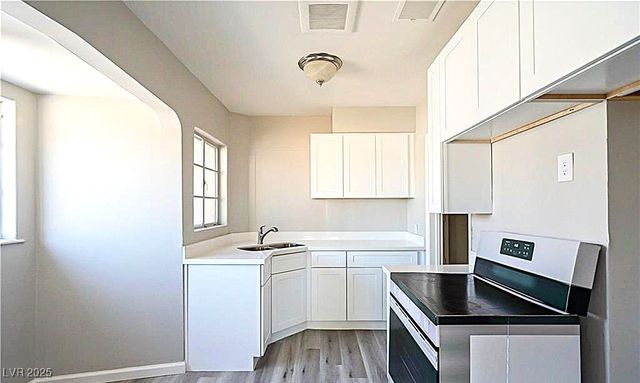 2218 East Mesquite Avenue, Las Vegas, NV 89101