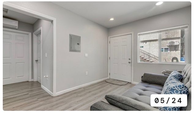 1816 W 22nd, Los Angeles, CA 90018