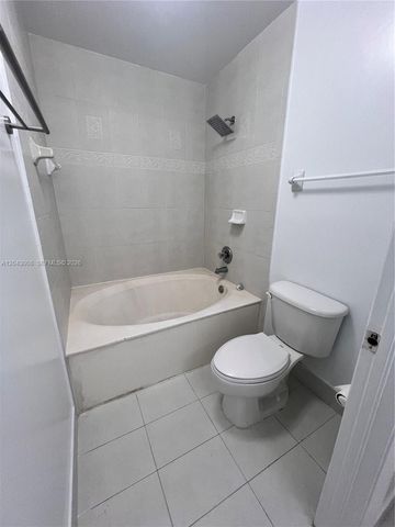20613 SW 93rd Ave 2, Cutler Bay, FL 33189