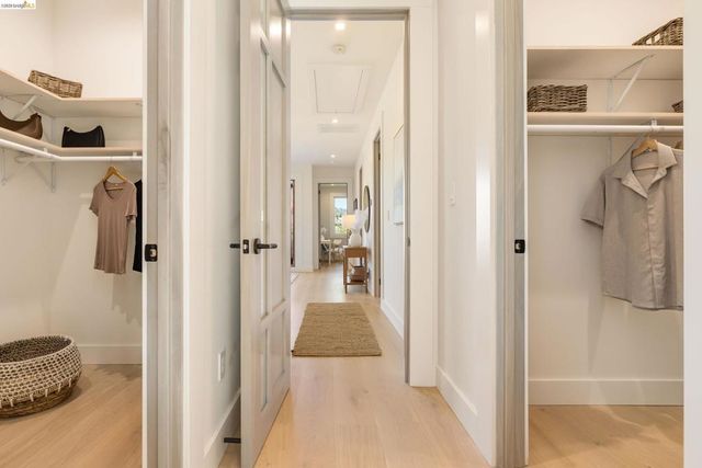 2619 Mathews St, Berkeley, CA 94702