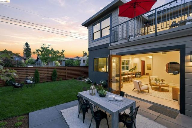 2619 Mathews St, Berkeley, CA 94702