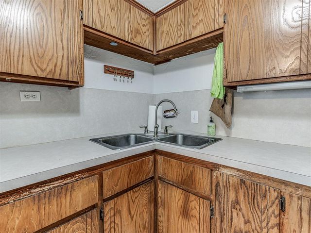 3209 Ardyce Drive, Oklahoma City, OK 73112