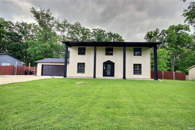 8120 Manor Drive, Fort Wayne, IN 46825