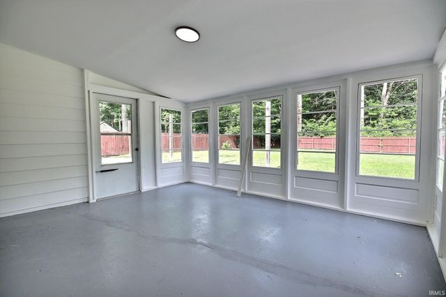 8120 Manor Drive, Fort Wayne, IN 46825